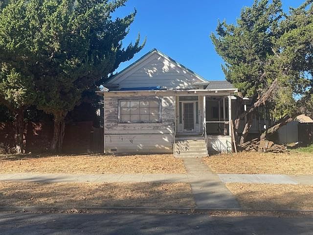1st image of 446 6th St