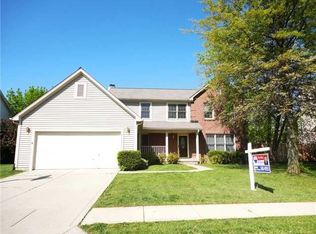 14550 Cotswold Ln, Carmel, IN 46033
