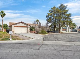 6812 Evanston Ave, Las Vegas, NV 89108