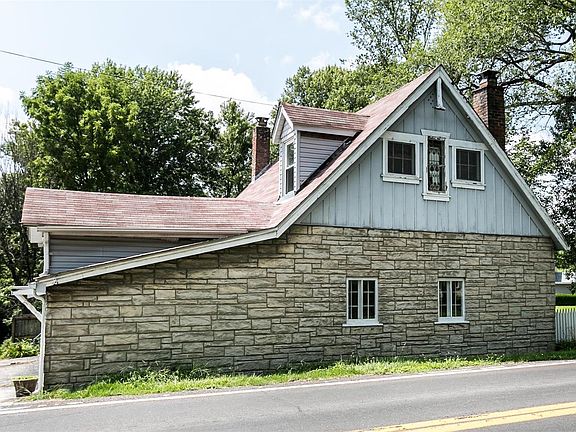 2nd image of 501 Bermuda Dr
