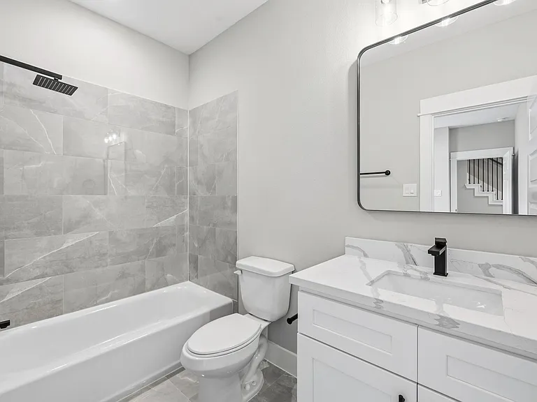 719 Thornton Rd #D — Photo 44