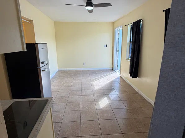 269 Silver Beach Rd #3, West Palm Beach, FL 33403