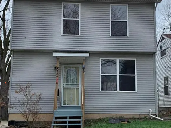 822 Clyde St, Lansing, MI 48915