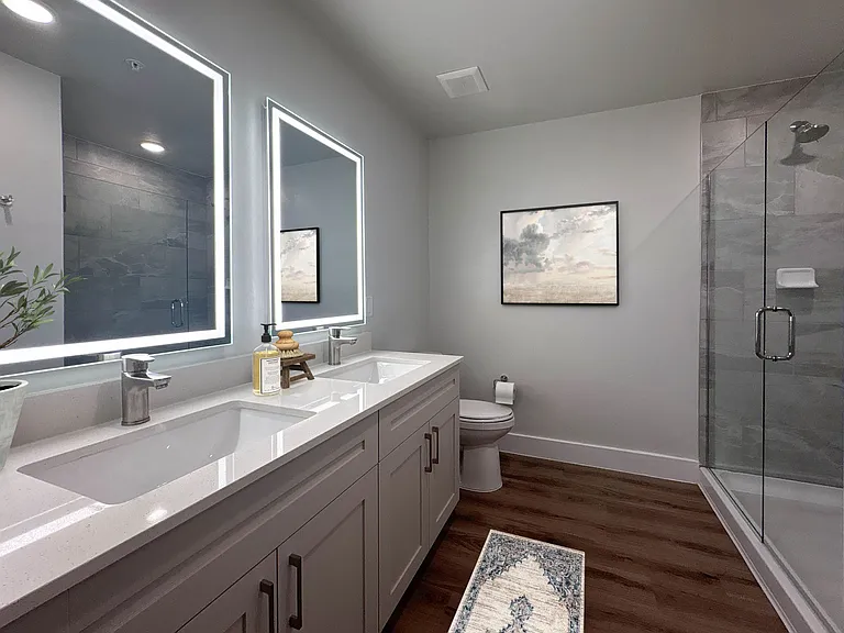 Bimini Square Apartments — Photo 37