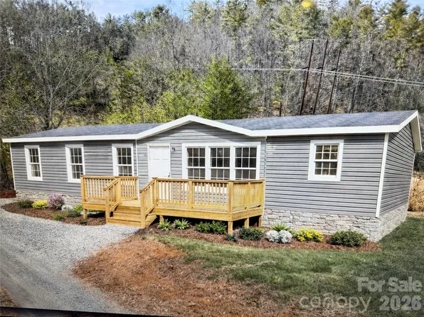 Kelly Hunter Rd, Marshall, NC 28753