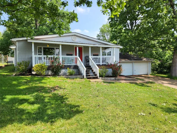 1015 Adam St, Poplar Bluff, MO 63901