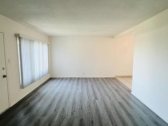 3rd image of 3409 W 104th St APT 3
