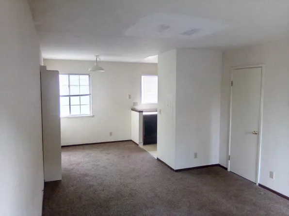 105 Crolls Garden Ct #105, Alameda, CA 94501