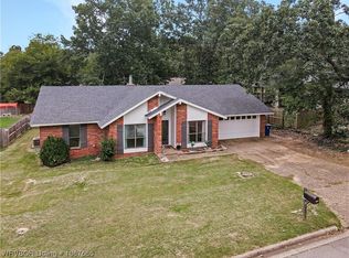 3016 Edinburgh Dr, Fort Smith, AR 72908