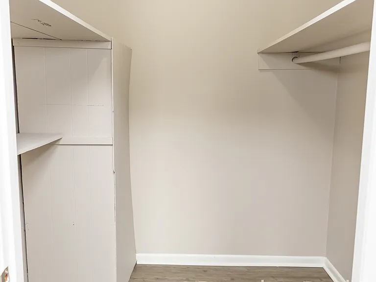 305 Park Ave #D — Photo 13