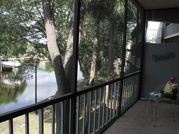 FR BALCONY