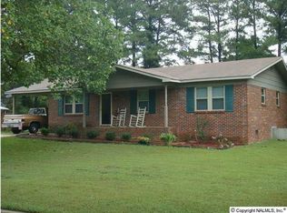 1010 15th Ave SW, Decatur, AL 35601