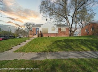 2103 Barstow Rd, Lansing, MI 48906