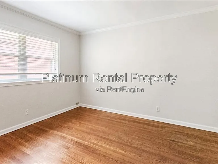 3660 Peachtree Rd NE #2C — Photo 16