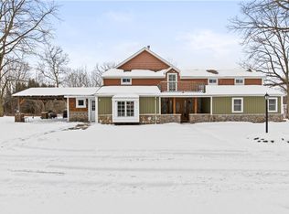 82 Bills Rd, Macedon, NY 14502