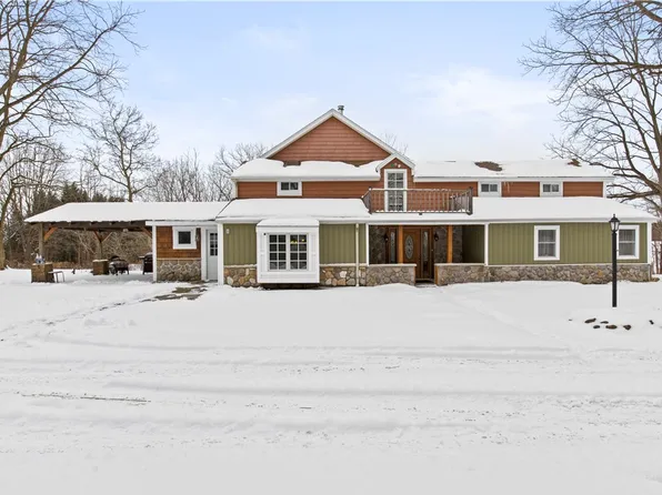 82 Bills Rd, Macedon, NY 14502