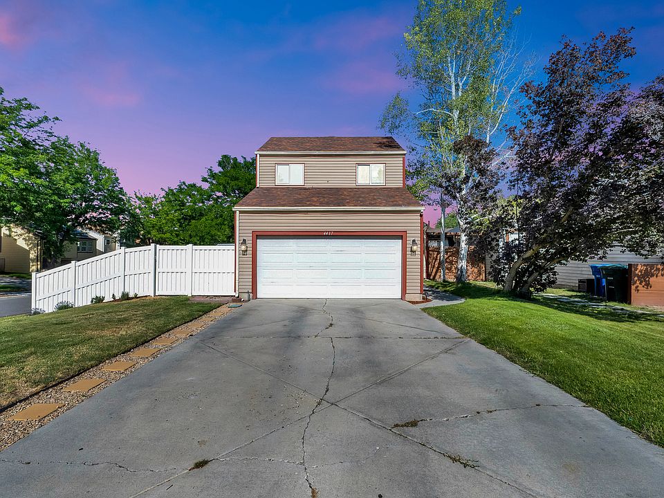 1st image of 4417 S Dunraven Dr