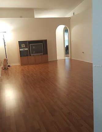 4th image of 6206 Gondola Dr