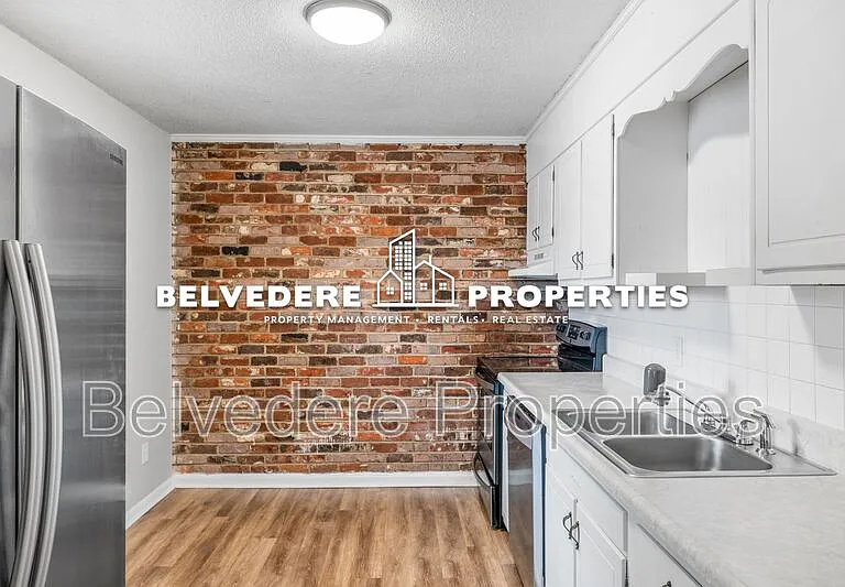 360 S Cherry St #B — Photo 9