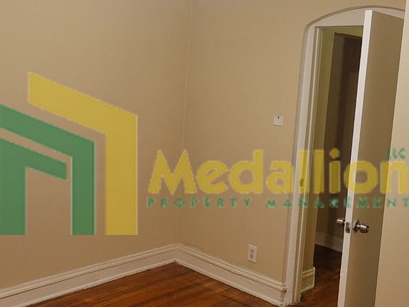 5th image of 1742 W 81st St #2