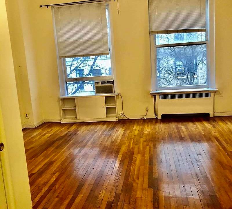 1st image of 71 W 68th St #4A