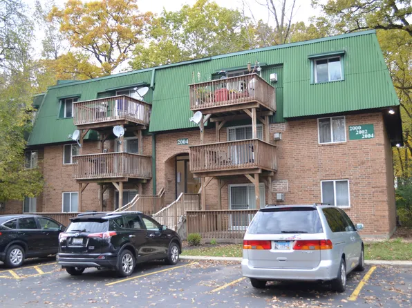 2004 Tall Oaks Dr APT 1A, Aurora, IL 60505