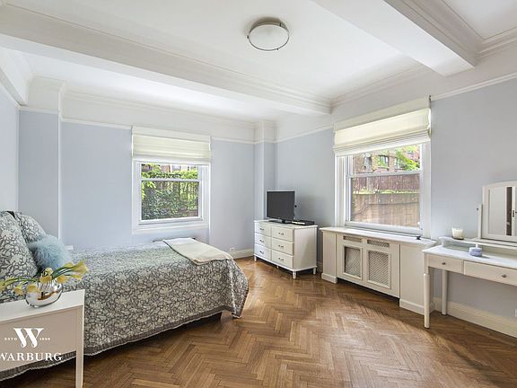 5th image of 520 E 86th St #2A