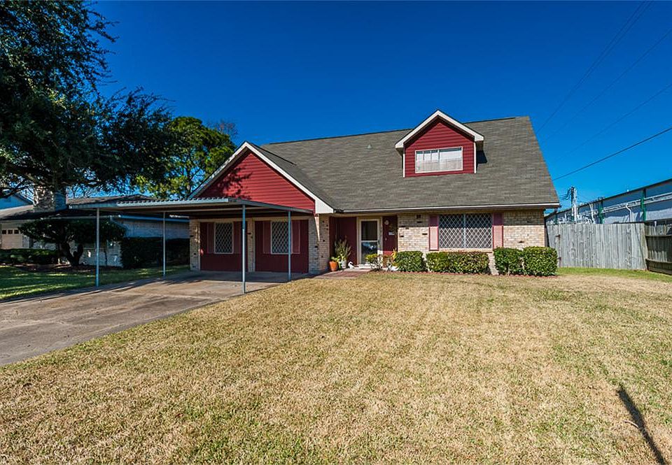 1st image of 2817 Spa Dr