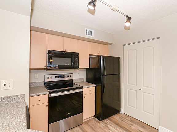 5th image of 3734 NW Mediterranean Ln #11-207