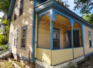 123 Frost St, Brattleboro, VT 05301