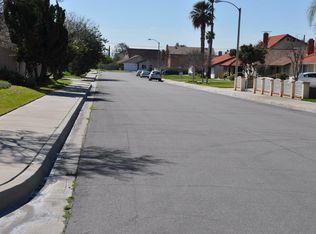 698 S Verde Ave, Rialto, CA 92376