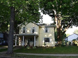 20 S Pearl St, North East, PA