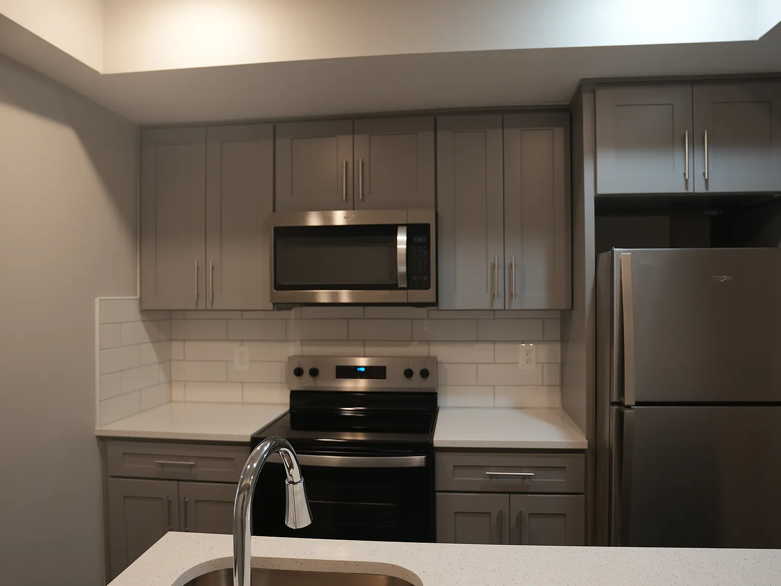 2 bed, 1.5 bath, $2,200 — Photo 3