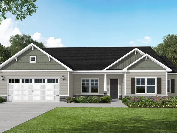 55 Kettle Creek Dr, Zebulon, NC 27597