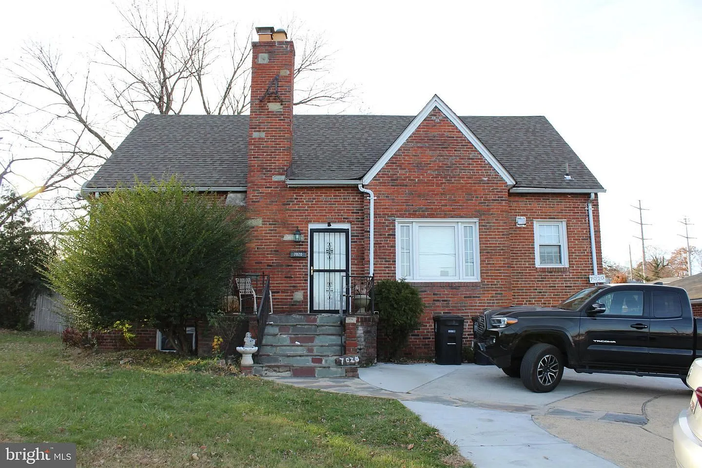 7020 Riggs Rd photo 1
