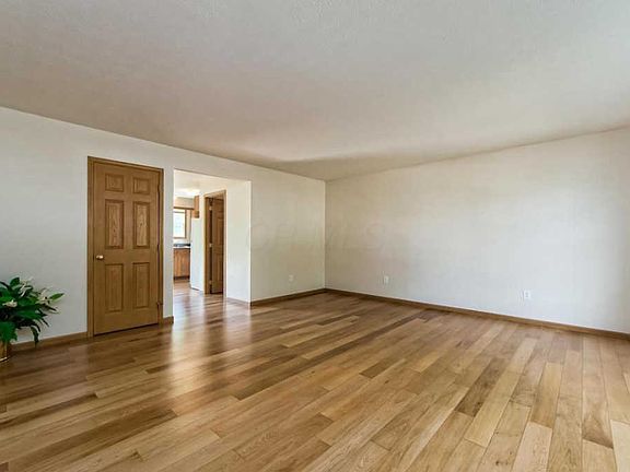 2nd image of 2487 Yagger Bay Dr
