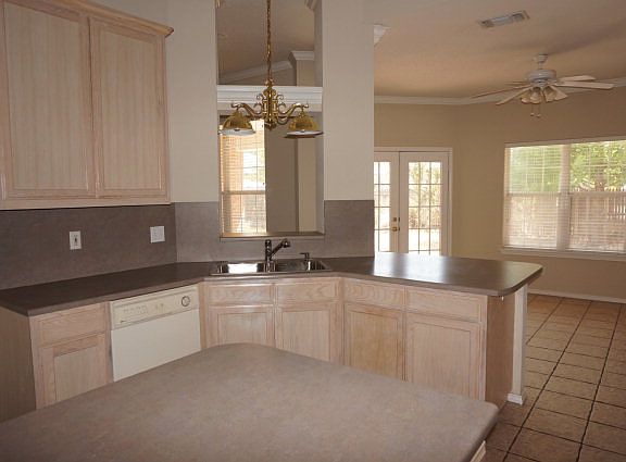 4th image of 3565 Clearview Dr