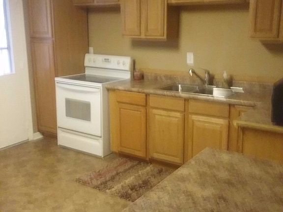 3rd image of 1012 Brookcrest Dr