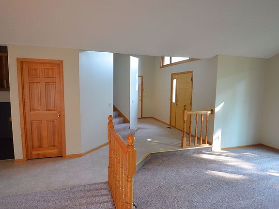 2nd image of 3561 Edgerton St