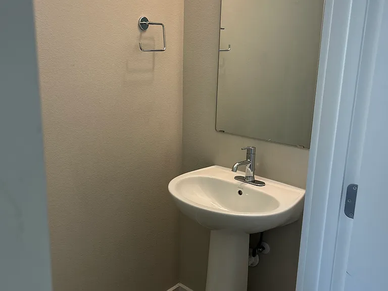 1229 Clifftop Ln — Photo 25