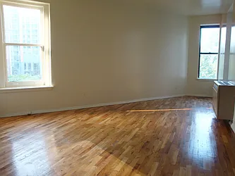 Rented by DSA Realty Midtown West