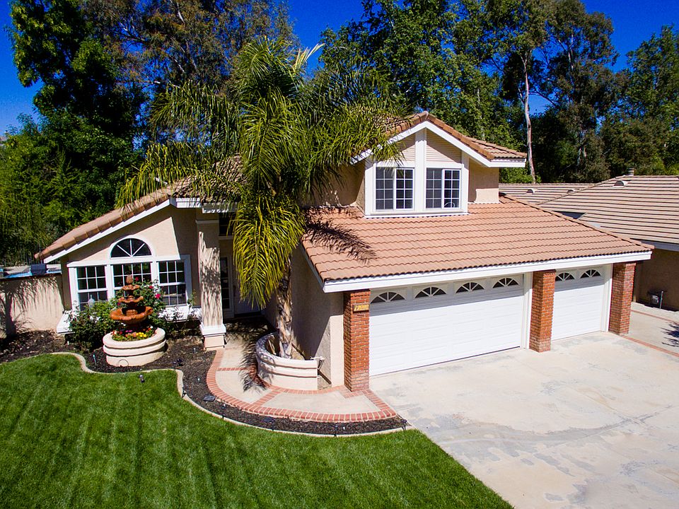 1st image of 15232 Green Valley Dr