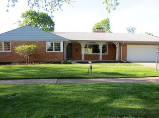 196 W Kathleen Dr, Park Ridge, IL 60068