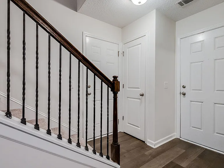 162 Barfield Way — Photo 18