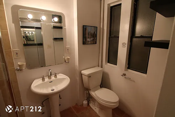 Rented by APT212 INC | media 19
