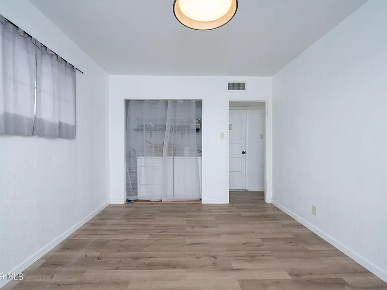 4016 Titanic Ave — Photo 11