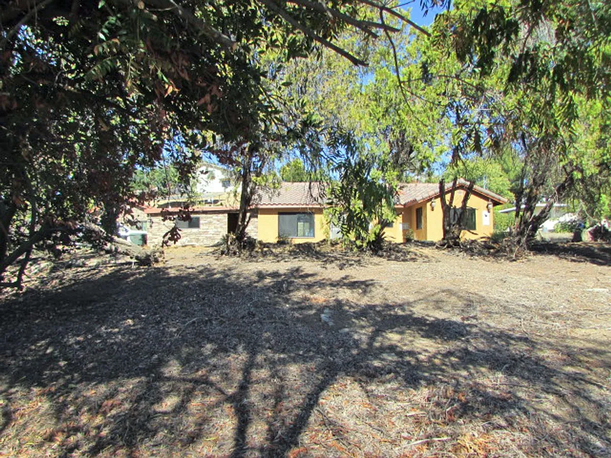 Building Photo - 31482 Sierra Linda St