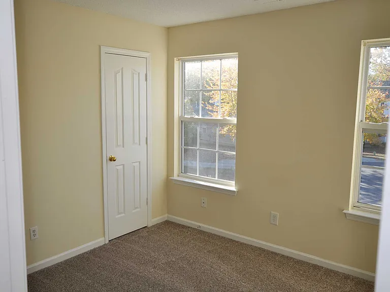 1408 Nature Pl — Photo 3