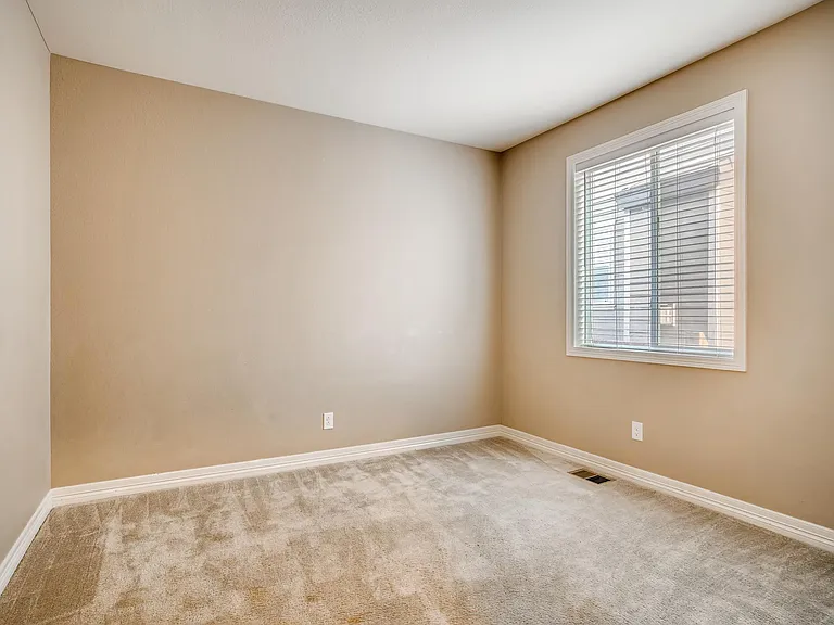 12854 Fisher Dr — Photo 10