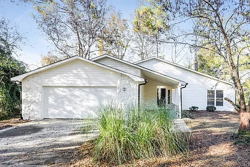 8449 Willows Ter Photo 1